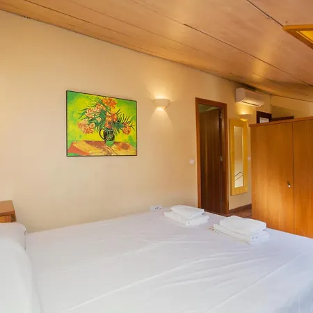 Gardens Of Host Onyarapartments Girona