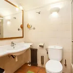 Gardens Of N10 Apartment *