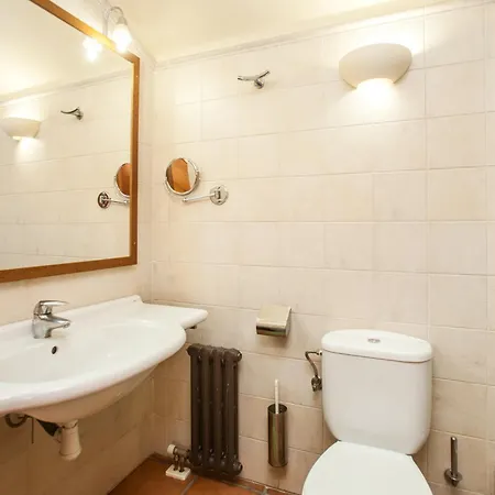 Gardens Of N10 Onyarapartments Апартаменты