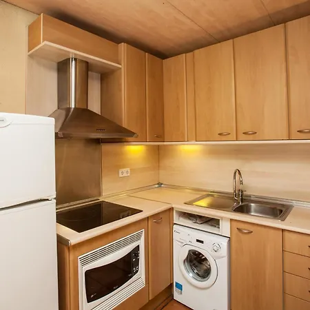 Apartmán Gardens Of N10 *