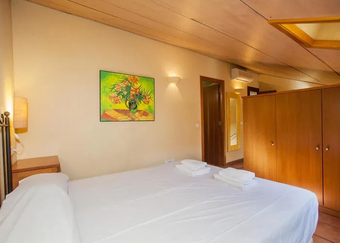 Gardens Of N10 赫罗纳